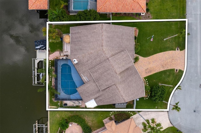 30 Clermont Ct, Palm Coast, FL 32137 - bird's eye view of a pool area