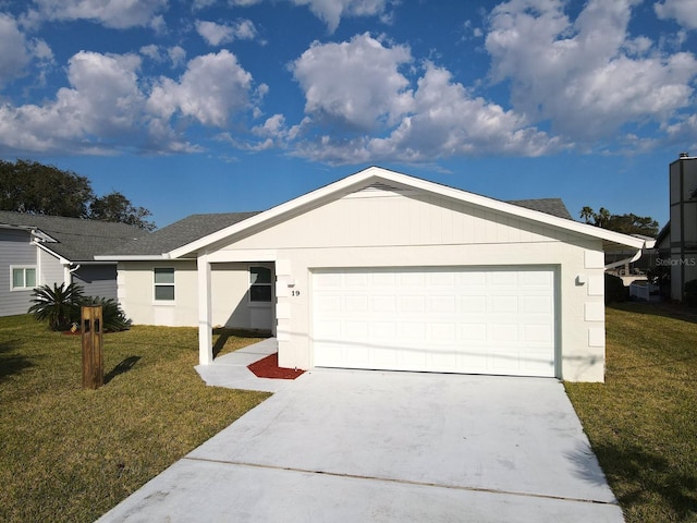 19 Cedarfield Ct, Palm Coast, FL 32137 - single story home with driveway, a front lawn, a garage, stucco siding, and a shingled roof