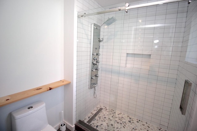 19 Cedarfield Ct, Palm Coast, FL 32137 - bathroom with a shower stall and toilet
