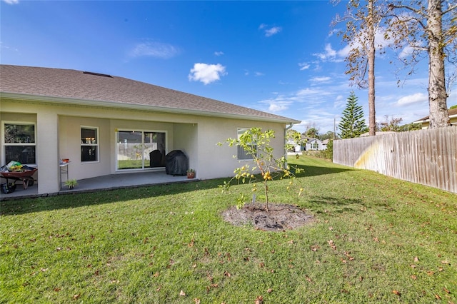 15 Raleigh Dr, Palm Coast, FL 32164 - view of yard featuring a patio area