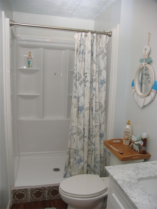 39 Benjamin Dr, Ormond Beach, FL 32176 - full bathroom featuring vanity and a shower with curtain
