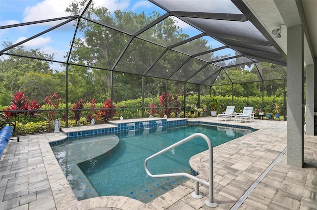 4 Midden Ln, Palm Coast, FL 32137 - outdoor pool featuring a patio area and a lanai