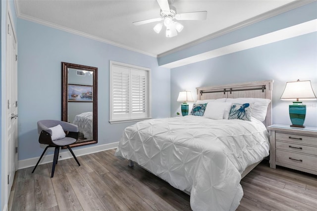 200 Ocean Crest Dr Unit 913, Palm Coast, FL 32137 - bedroom featuring crown molding, wood finished floors, and ceiling fan