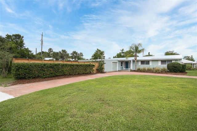 159 Southwind Cir, Saint Augustine, FL 32080 - ranch-style home featuring driveway and a front lawn