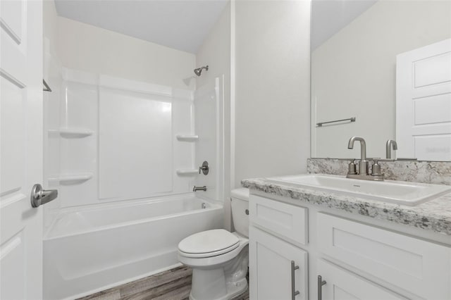 6 Bainbridge Ln, Palm Coast, FL 32137 - bathroom with vanity, shower / bath combination, and wood finished floors