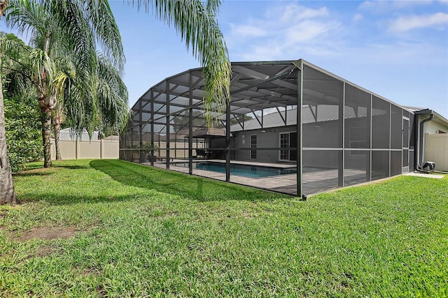 8 White Horse Ln, Palm Coast, FL 32164 - rear view of house featuring an outdoor pool and a patio area