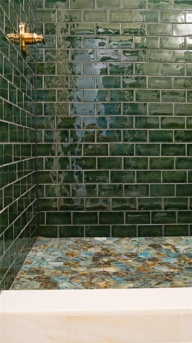 455 Riverfront Dr Unit A204, Palm Coast, FL 32137 - full bath featuring tiled shower