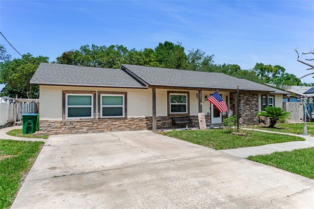 466 Leland Dr, Deltona, FL 32725 - photo 1