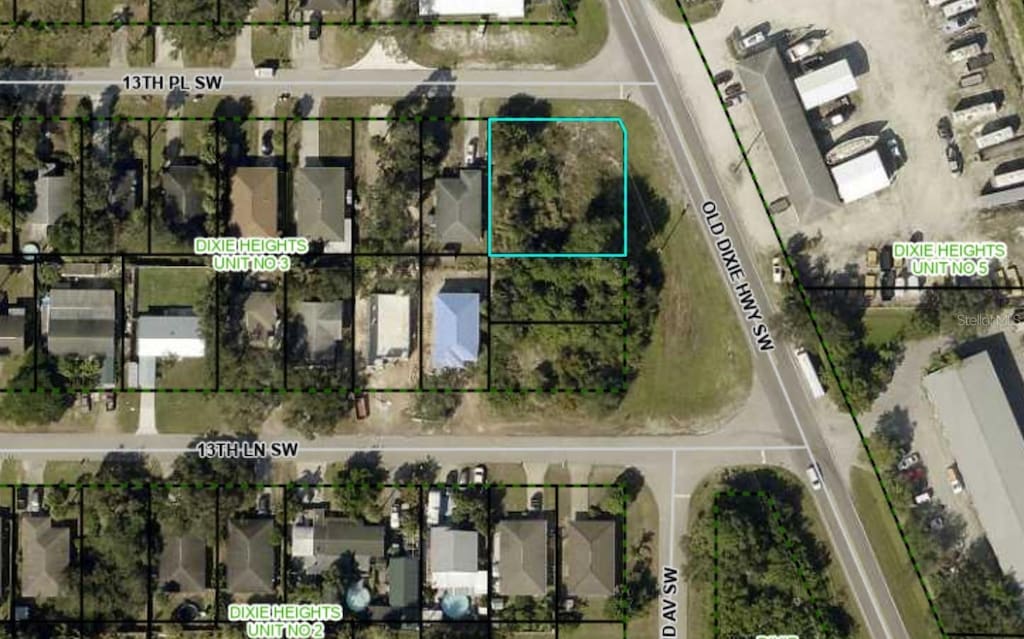 203 13th Pl SW, Vero Beach, FL 32962 - photo 2