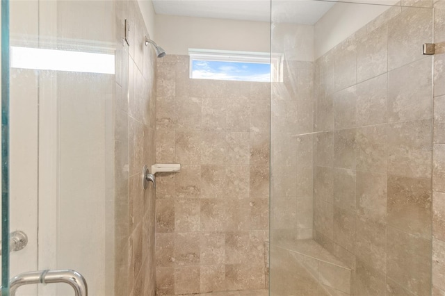 392 S Hamilton Springs Rd, Saint Augustine, FL 32084 - bathroom featuring a tile shower