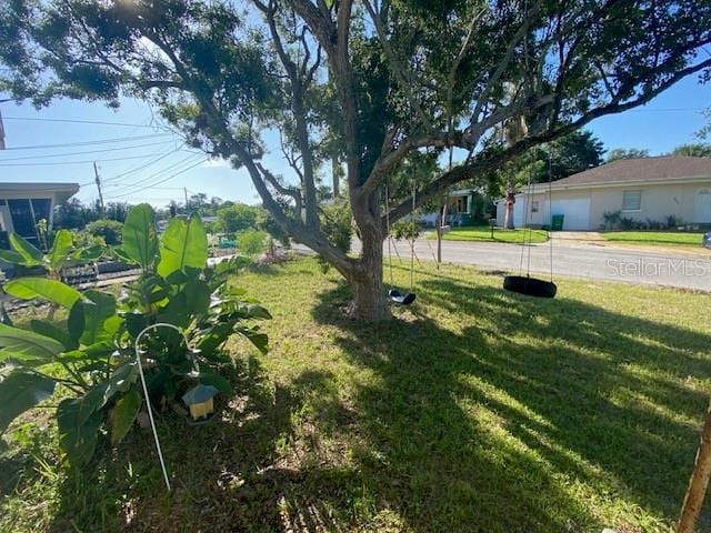 264 Sherwood Ln, Daytona Beach, FL 32117 - view of grassy yard
