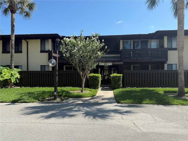 54 Club House Dr Unit 102, Palm Coast, FL 32137 - photo 2