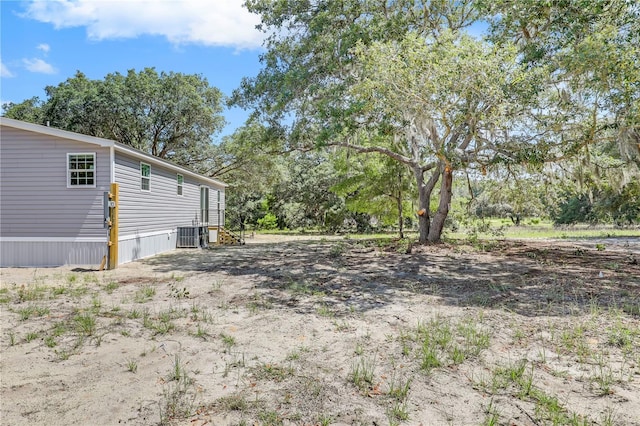 606 Ofarrell Ave, Interlachen, FL 32148 - view of yard with entry steps