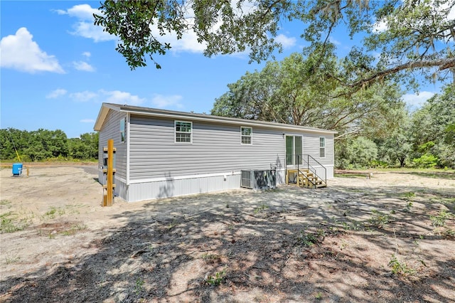 606 Ofarrell Ave, Interlachen, FL 32148 - rear view of house