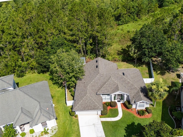 7 Lewis Shire Way, Palm Coast, FL 32137 - view of subject property featuring a forest