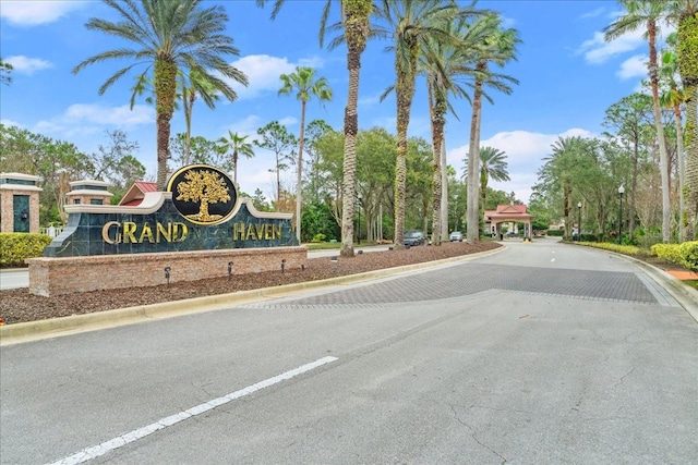 143 W Waterside Pkwy, Palm Coast, FL 32137 - view of asphalt street with curbs and street lights