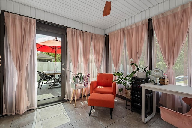 166 Midway Park Dr, Saint Augustine, FL 32084 - sitting room featuring tile patterned flooring and a ceiling fan