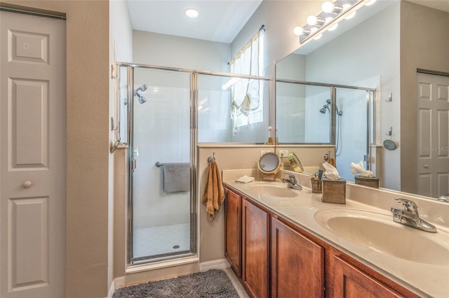 25 Raintree Cir, Palm Coast, FL 32164 - bathroom with a stall shower and double vanity