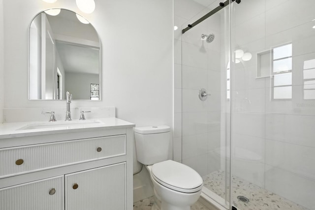 43 Courtney Pl, Palm Coast, FL 32137 - full bath featuring a stall shower and vanity