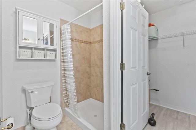 4600 E Moody Blvd Unit 14O, Bunnell, FL 32110 - full bath with a shower stall and wood finished floors