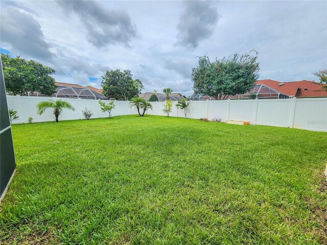 8 Wiltshire Pl, Palm Coast, FL 32164 - view of fenced backyard