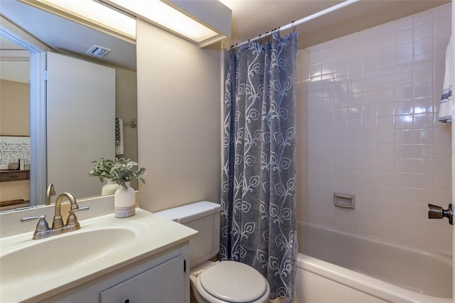 11 Surrey Ct Unit 11, Palm Coast, FL 32137 - full bathroom with vanity and shower / bath combination with curtain