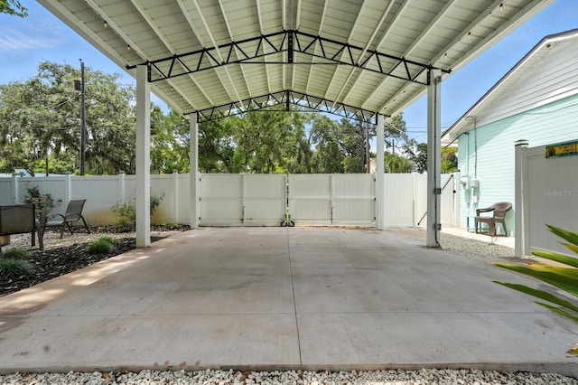 1146 Riverside Dr, Daytona Beach, FL 32117 - view of patio