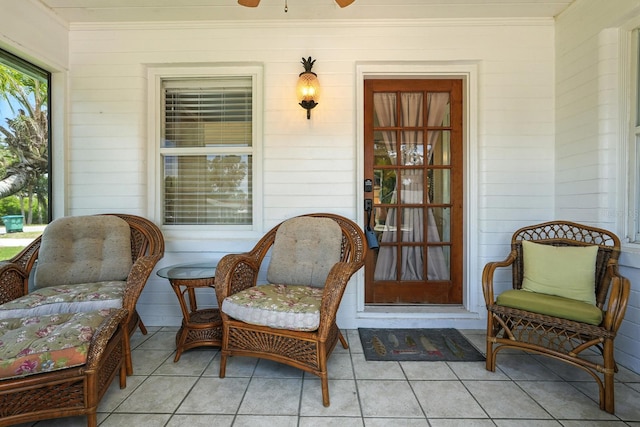 1146 Riverside Dr, Daytona Beach, FL 32117 - sunroom / solarium with a ceiling fan