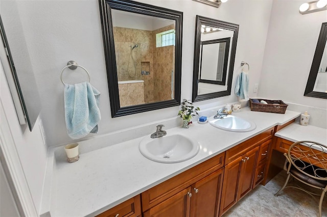 15 Long Pl, Palm Coast, FL 32137 - bathroom with double vanity and tiled shower