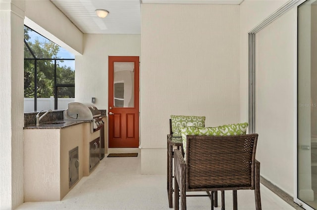15 Long Pl, Palm Coast, FL 32137 - sunroom / solarium featuring a sink