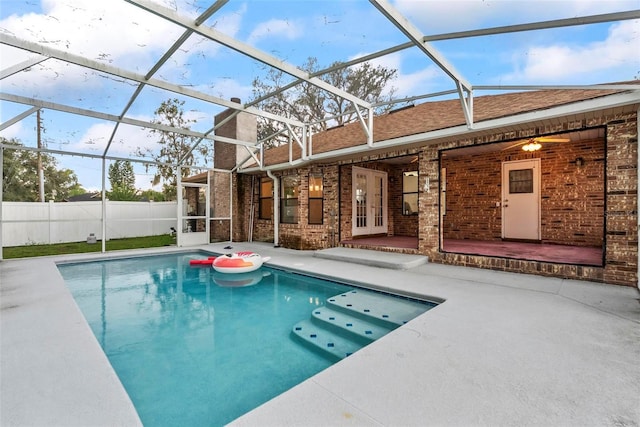 2790 Pelham Cir, Deltona, FL 32738 - view of swimming pool featuring a patio and a lanai