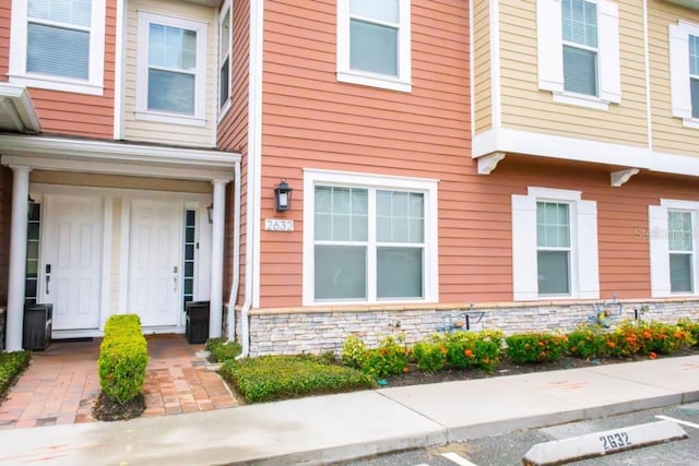 2632 Sunrise Shores Dr Unit 2632, Kissimmee, FL 34747 - photo 2