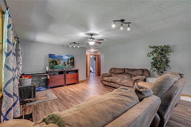 5616 Cherrytree Ave, Macclenny, FL 32063 - photo 15