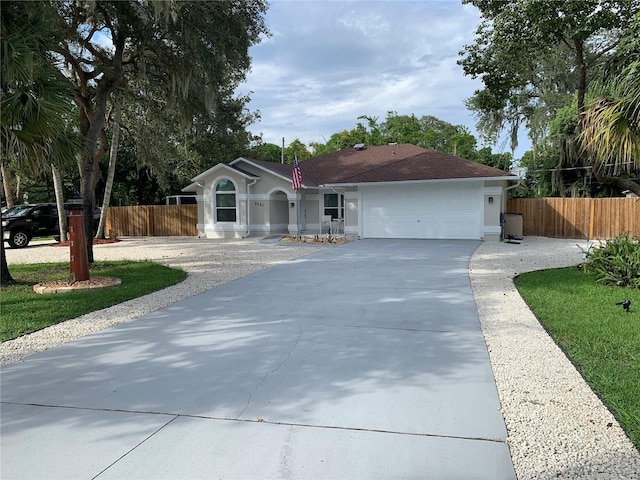 5561 W Magnolia Ave, Port Orange, FL 32127 - photo 1
