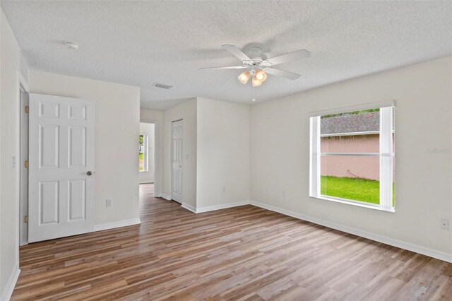 33 Raleigh Dr, Palm Coast, FL 32164 - photo 12