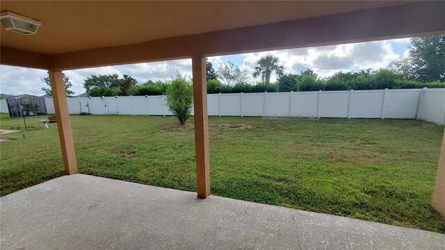 view of yard with a patio area