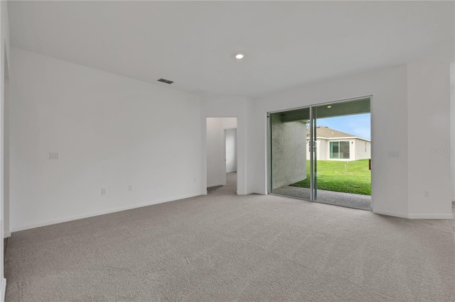 empty room featuring carpet