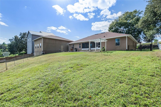 10120 Lakeshore Dr, Clermont, FL 34711 - rear view of house featuring a pergola, a fenced backyard, and stucco siding