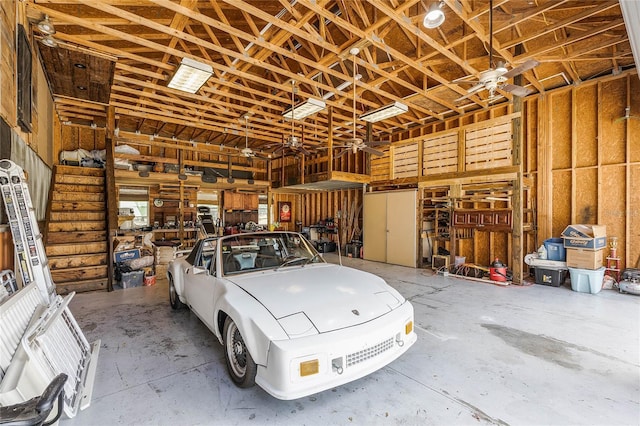 10120 Lakeshore Dr, Clermont, FL 34711 - garage featuring ceiling fan