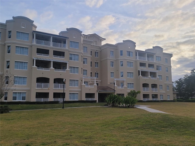 view of building exterior