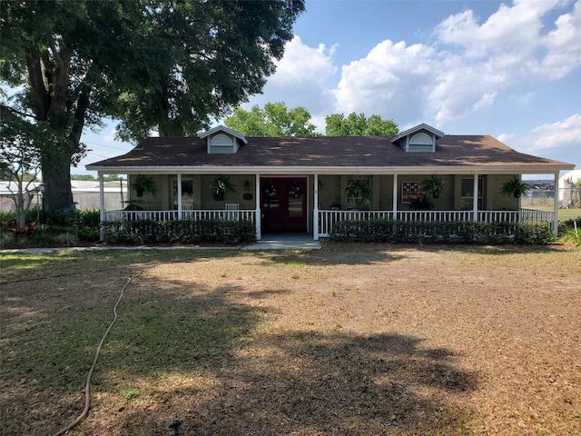 view of front facade with a porch