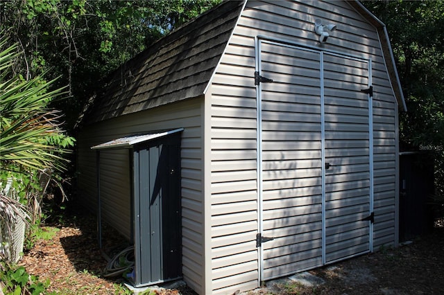 view of shed / structure