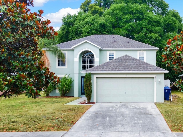 front facade featuring a front lawn