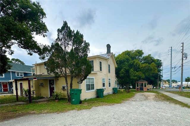 view of home's exterior