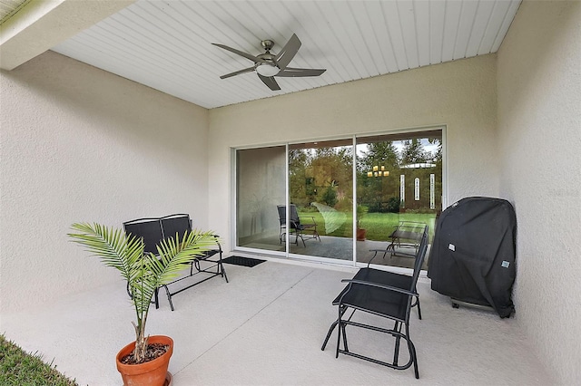 view of patio with ceiling fan