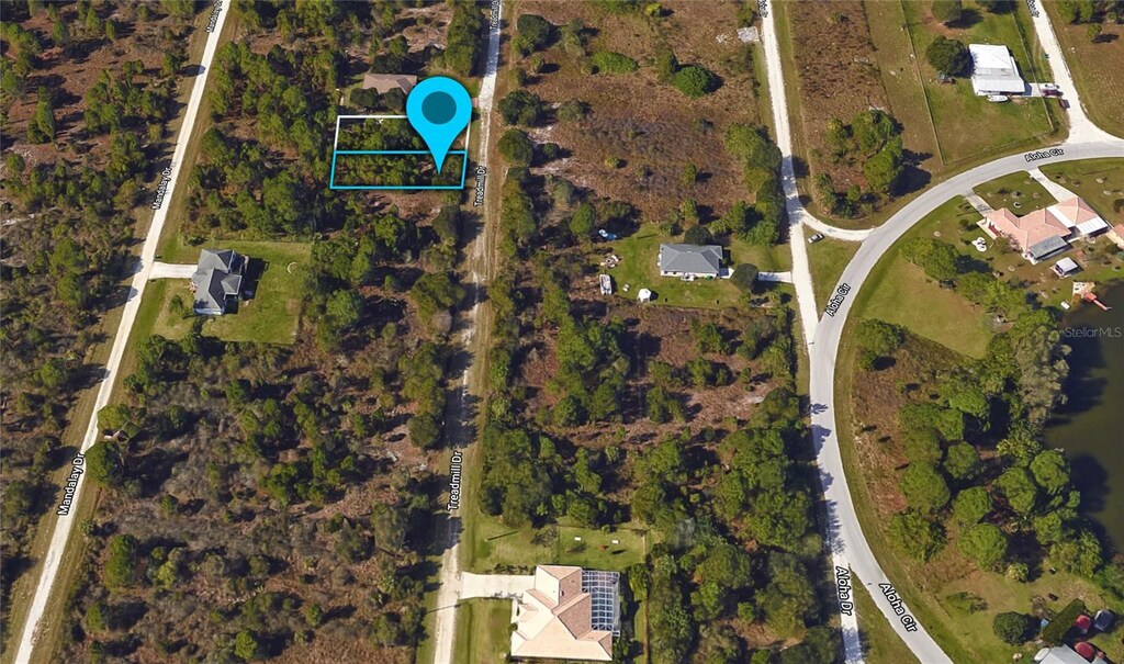 27421 Treadmill Dr, Punta Gorda, FL 33955 - photo 2