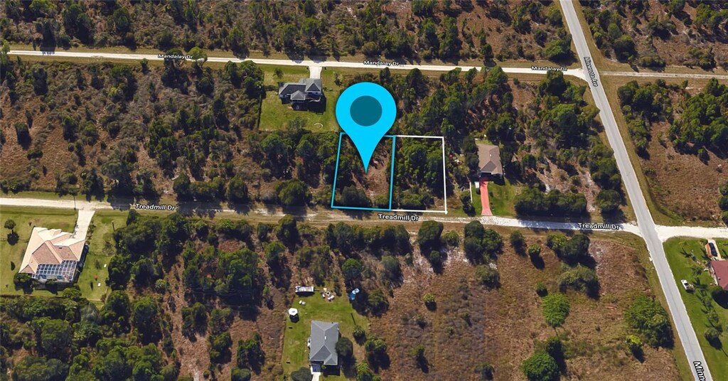27421 Treadmill Dr, Punta Gorda, FL 33955 - photo 3