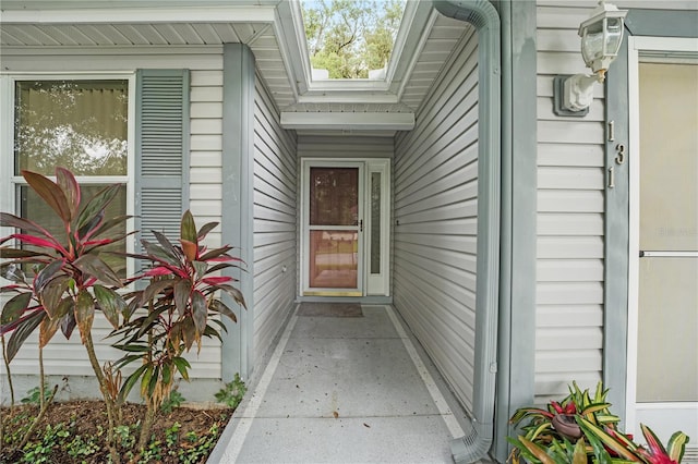 view of property entrance