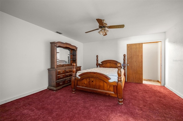 bedroom featuring carpet floors and ceiling fan