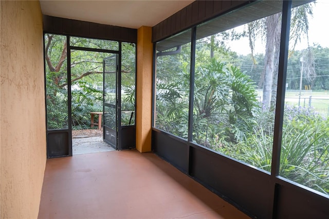 view of unfurnished sunroom